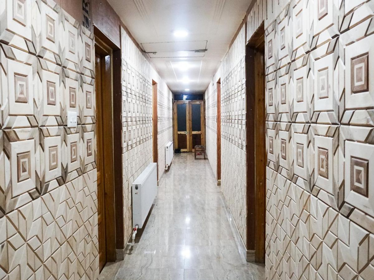 Hotel Barzman Сонамарг Экстерьер фото