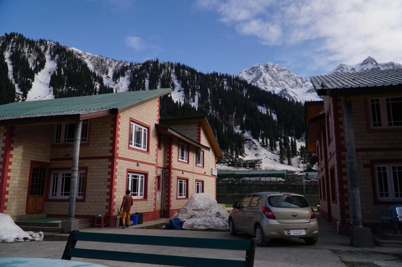 Hotel Barzman Сонамарг Экстерьер фото